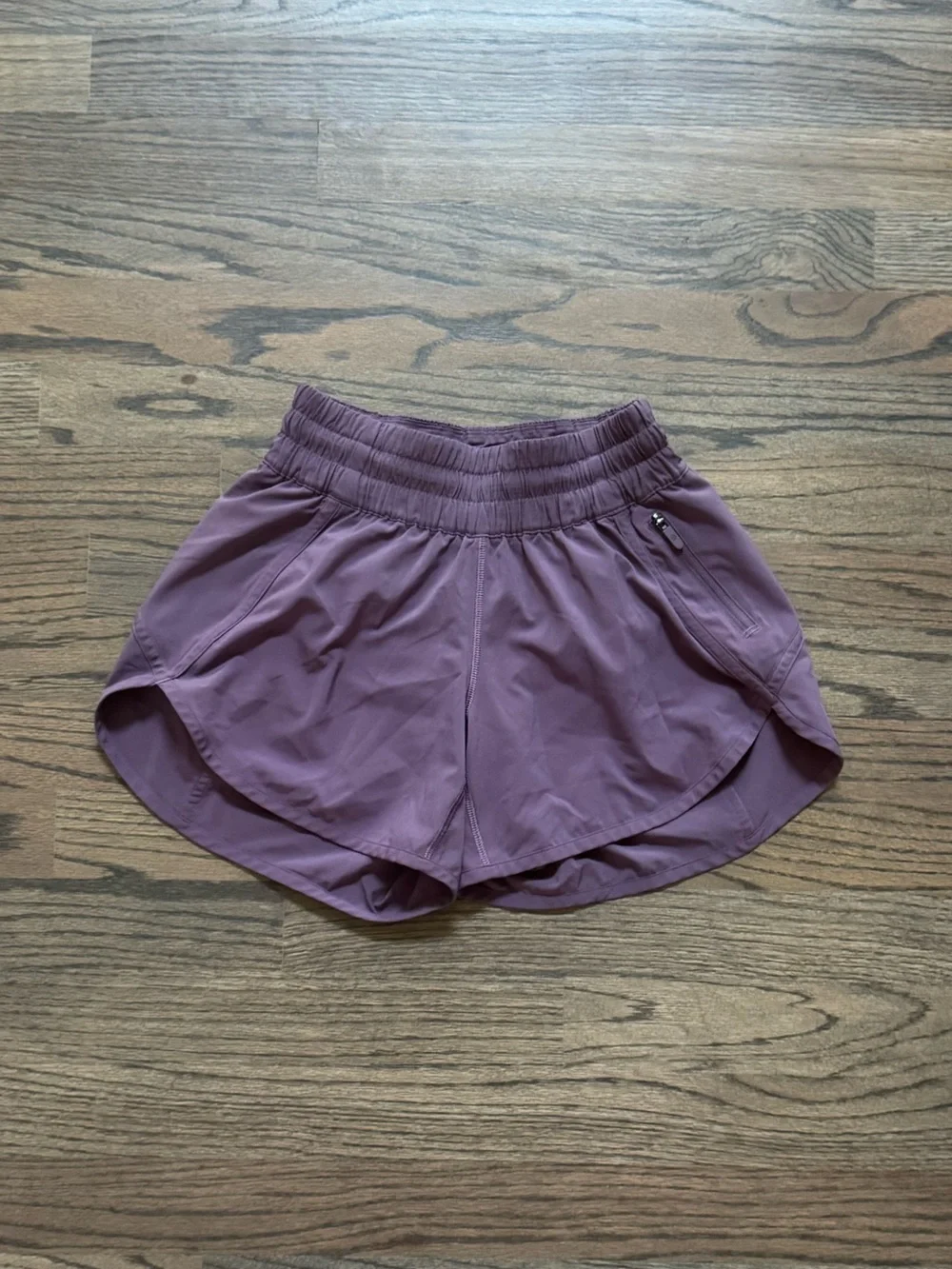 Lululemon Hotty Hot Athletic Shorts!